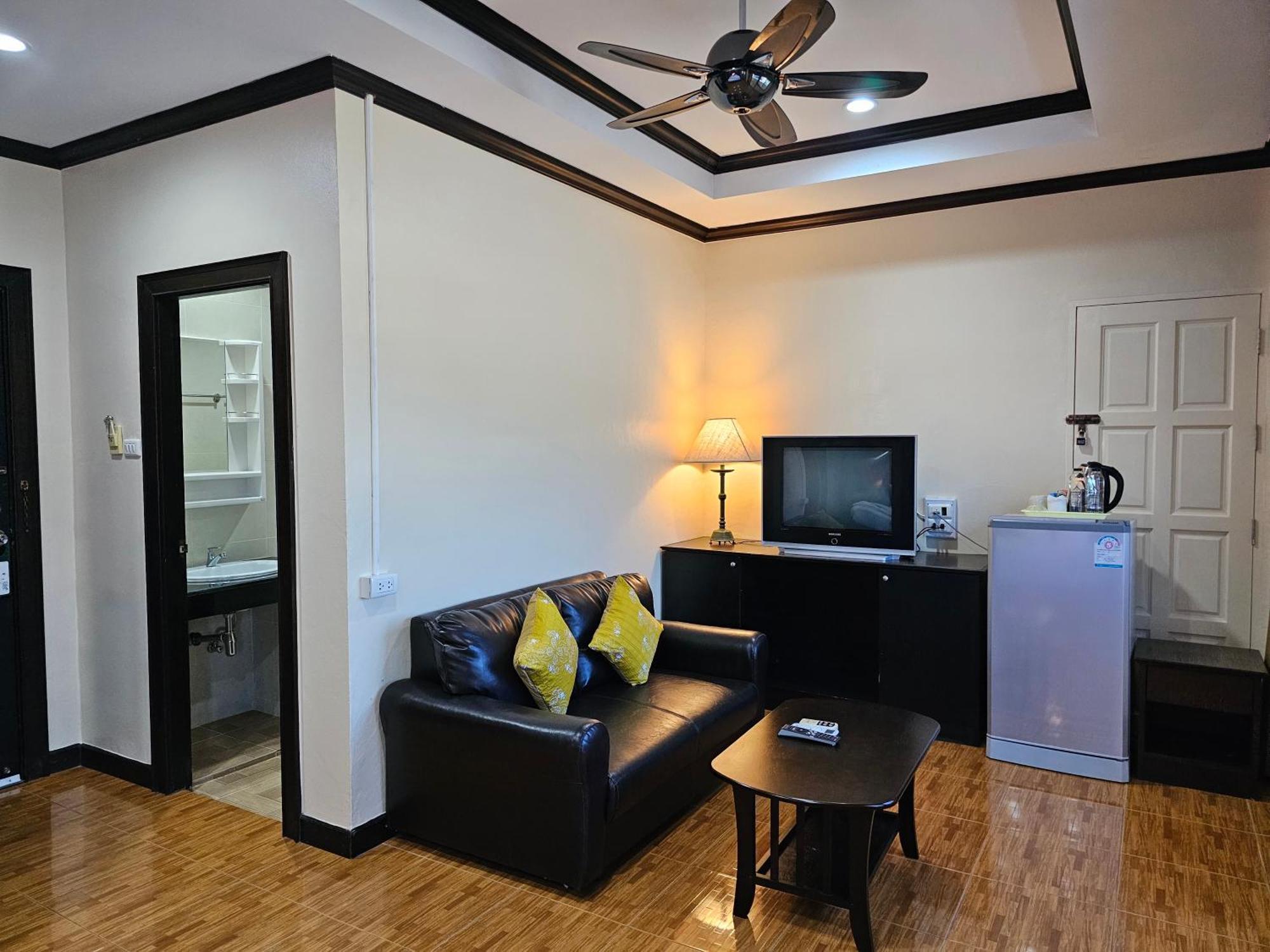 Nanai 2 Residence Patong Phuket Extérieur photo