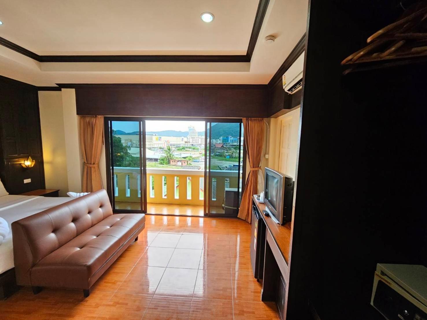 Nanai 2 Residence Patong Phuket Extérieur photo