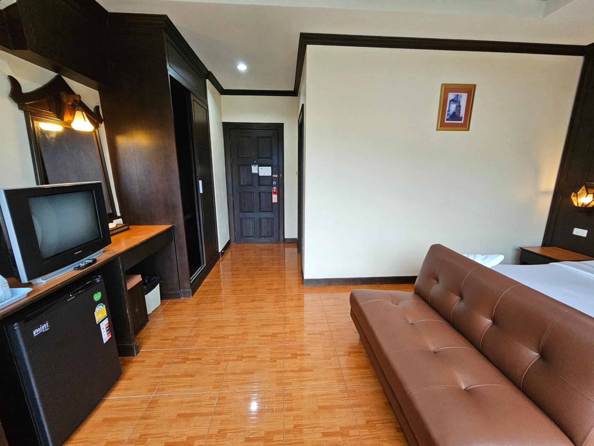 Nanai 2 Residence Patong Phuket Extérieur photo