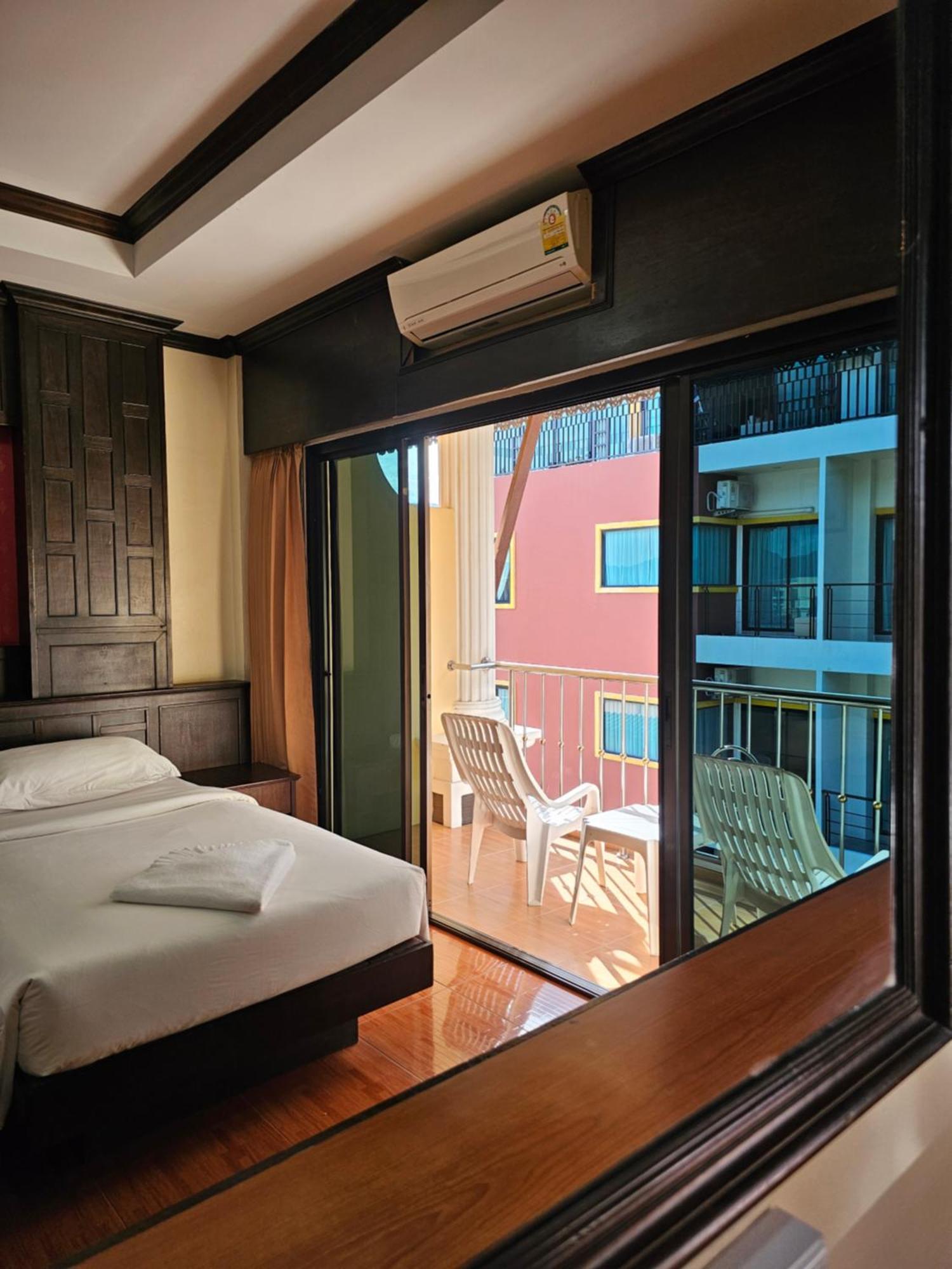 Nanai 2 Residence Patong Phuket Extérieur photo