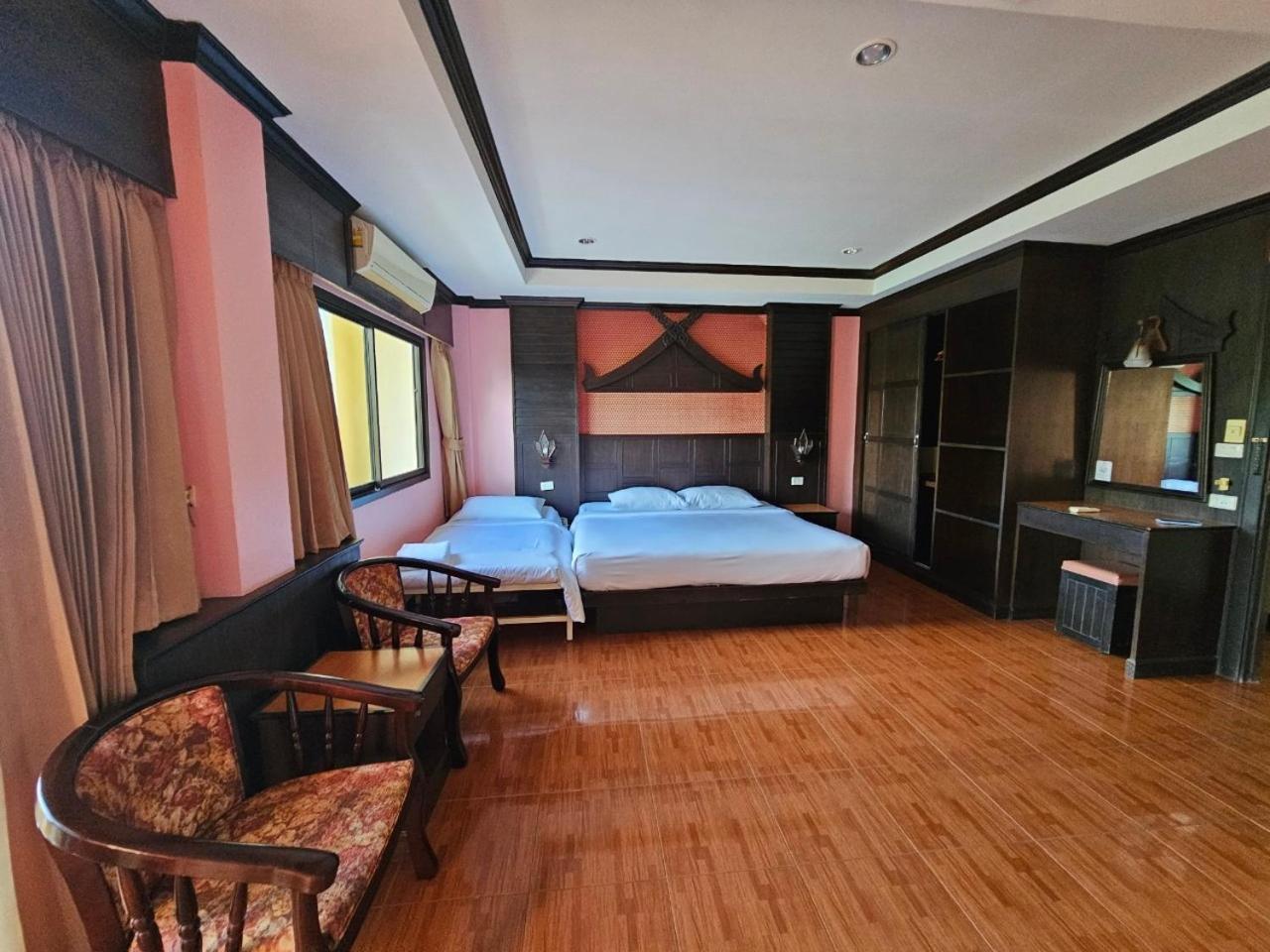 Nanai 2 Residence Patong Phuket Extérieur photo